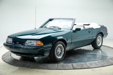 Photo 1 for 1990 Ford Mustang