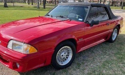 Photo 1 for 1990 Ford Mustang