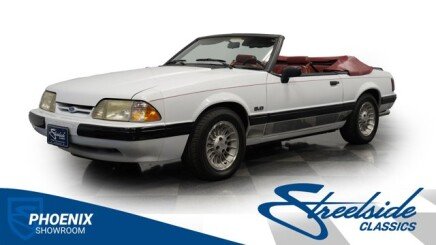 Photo 1 for 1990 Ford Mustang