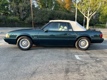 1990 Ford Mustang LX V8 Convertible