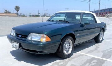 1990 Ford Mustang