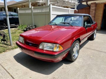 1990 Ford Mustang