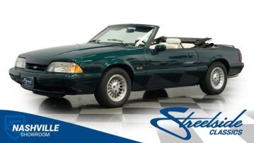 1990 Ford Mustang