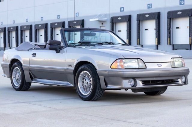 1990 Ford Mustang GT