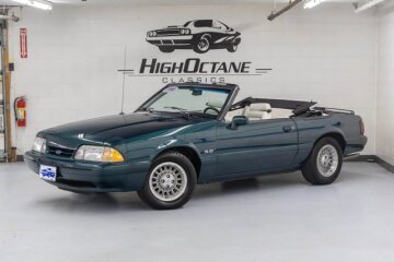 1990 Ford Mustang