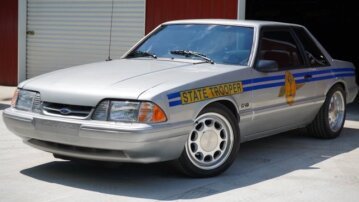 1990 Ford Mustang