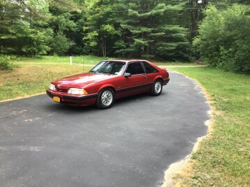 1990 Ford Mustang LX V8 Hatchback