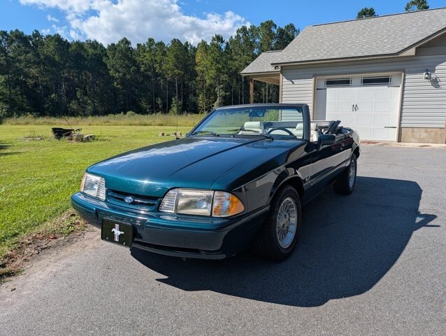 1990 Ford Mustang