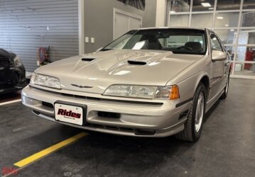 1990 Ford Thunderbird