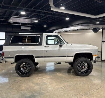 1990 GMC Jimmy 4WD 2-Door