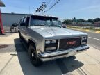 Thumbnail Photo 2 for 1990 GMC Suburban