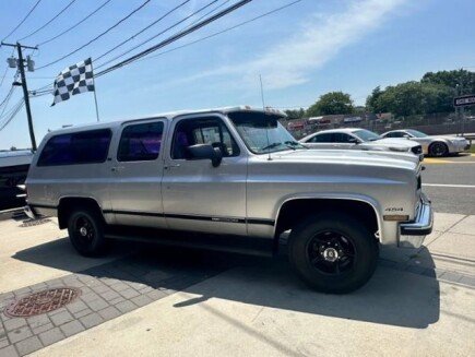 Photo 1 for 1990 GMC Suburban