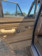 Thumbnail Photo 3 for 1990 Jeep Grand Wagoneer for Sale by Owner