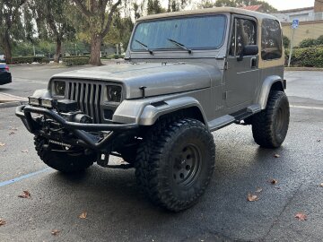1990 Jeep Wrangler 4WD Sahara