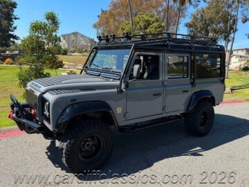 1990 Land Rover Defender