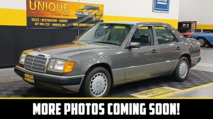 Photo 1 for 1990 Mercedes-Benz 300E 2.6
