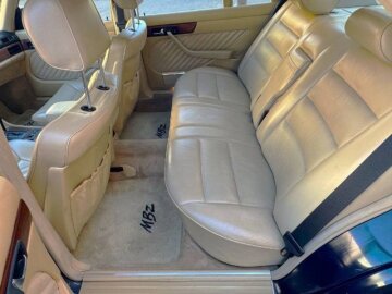 1990 Mercedes-Benz 300SEL