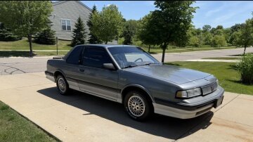 1990 Oldsmobile Cutlass Ciera International Coupe