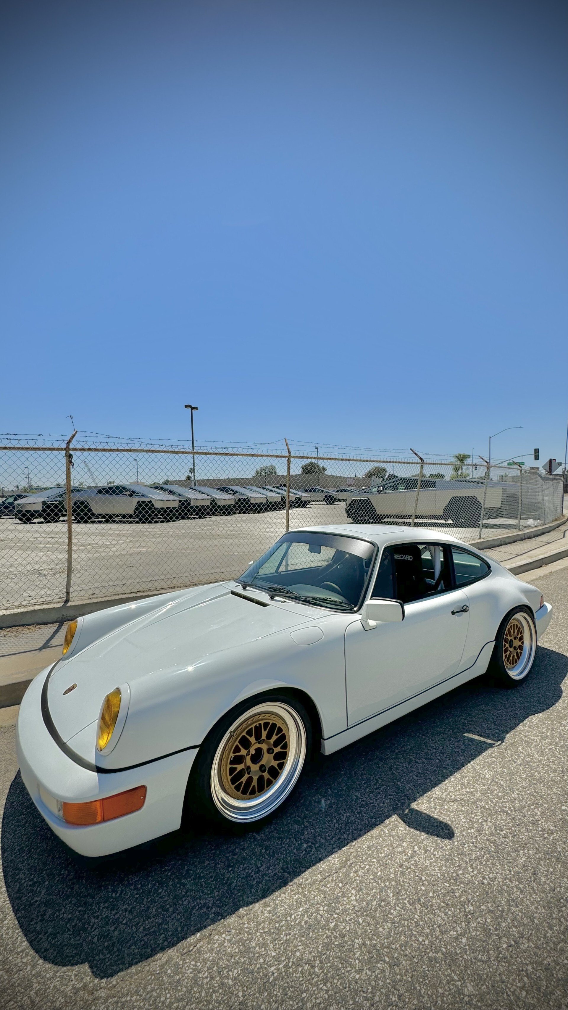1990 Porsche 911 Carrera 4 Coupe