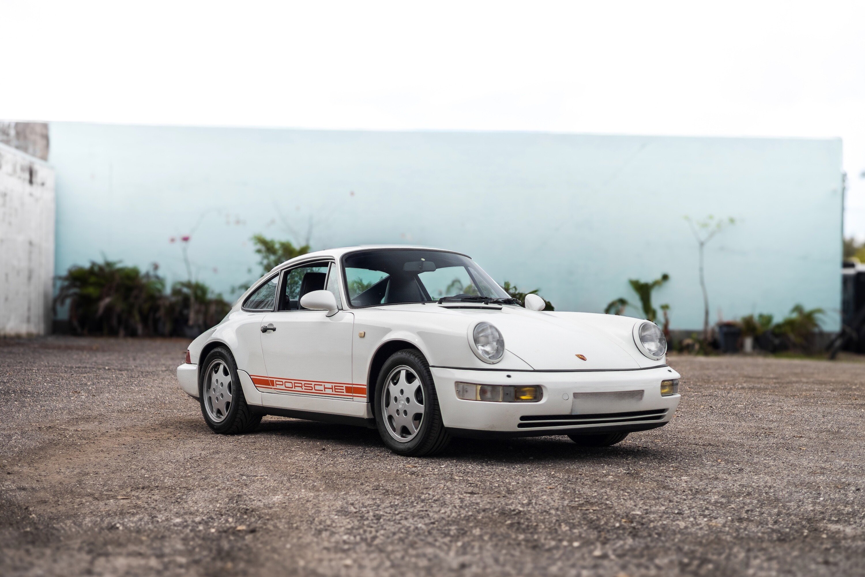 1990 Porsche 911 Carrera 4 Coupe