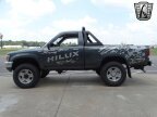 Thumbnail Photo 4 for 1990 Toyota Pickup 4x4 Regular Cab Deluxe
