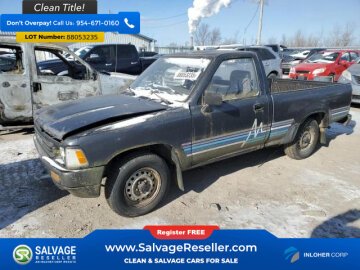 1990 Toyota Pickup 2WD Regular Cab