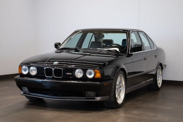 1991 BMW M5