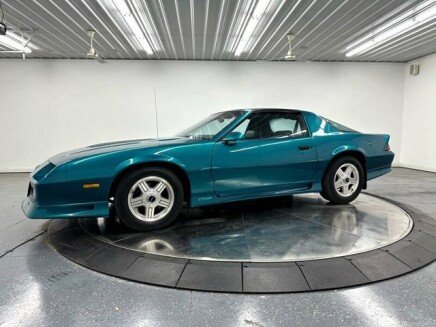 Photo 1 for 1991 Chevrolet Camaro RS Coupe