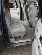Thumbnail Photo 6 for 1991 Chevrolet Suburban