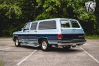 Thumbnail Photo 4 for 1991 Chevrolet Suburban 2WD