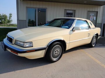 1991 Chrysler TC by Maserati
