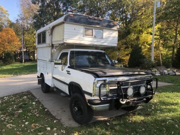 1991 Dodge D/W Truck 4x4 Regular Cab