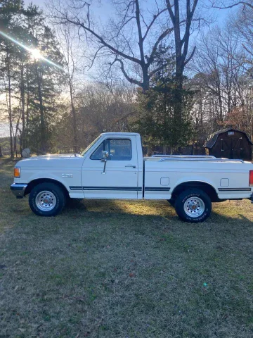 1991 Ford F150 2WD Regular Cab