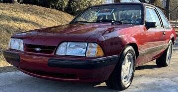 1991 Ford Mustang LX V8 Hatchback
