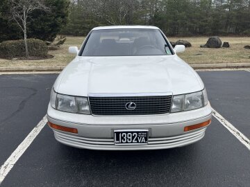 1991 Lexus LS 400