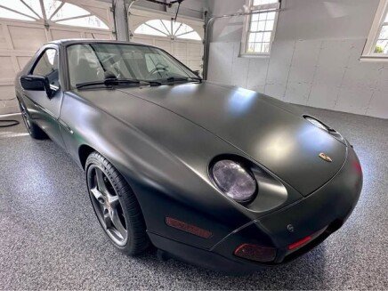Photo 1 for 1991 Porsche 928 S4