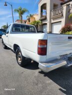 Thumbnail Photo 3 for 1991 Toyota Pickup 2WD Regular Cab Deluxe for Sale by Owner