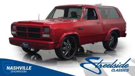 Photo 1 for 1992 Dodge Ramcharger 2WD