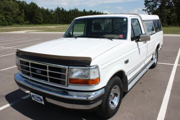 1992 Ford F150 2WD Regular Cab