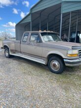 1992 Ford F350 2WD SuperCab DRW