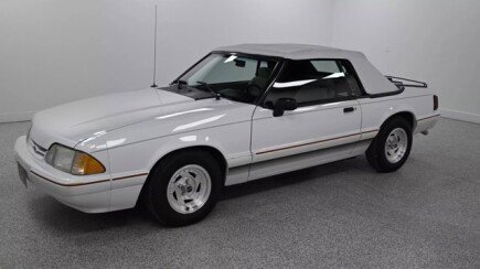Photo 1 for 1992 Ford Mustang
