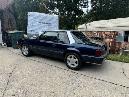 Photo 1 for 1992 Ford Mustang