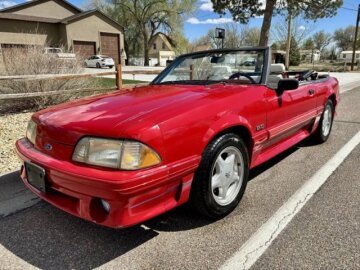 1992 Ford Mustang
