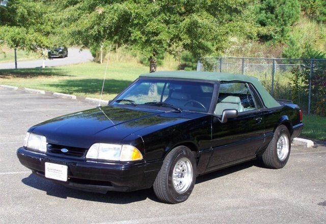 1992 Ford Mustang