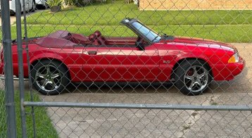 1992 Ford Mustang LX V8 Convertible