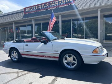 1992 Ford Mustang LX Convertible