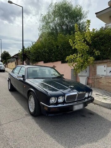 1992 Jaguar XJ6