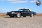 Thumbnail Photo 2 for 1992 Jaguar XJS V12 Convertible
