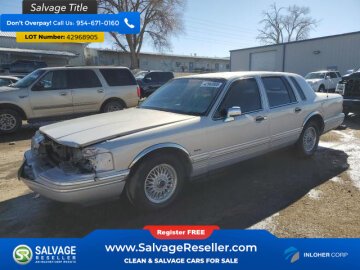 New 1992 Lincoln Town Car Executive