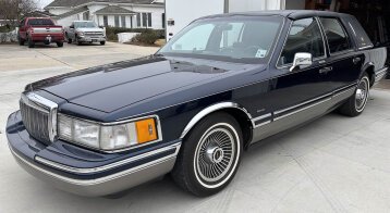 1992 Lincoln Town Car